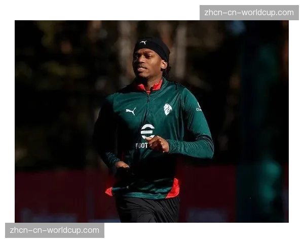 AC米兰考虑出售莱奥，俱乐部准备听取5000万欧报价