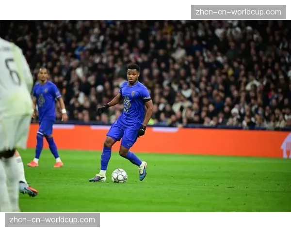 摩纳哥欲激活法蒂买断条款，球员表达留队意愿